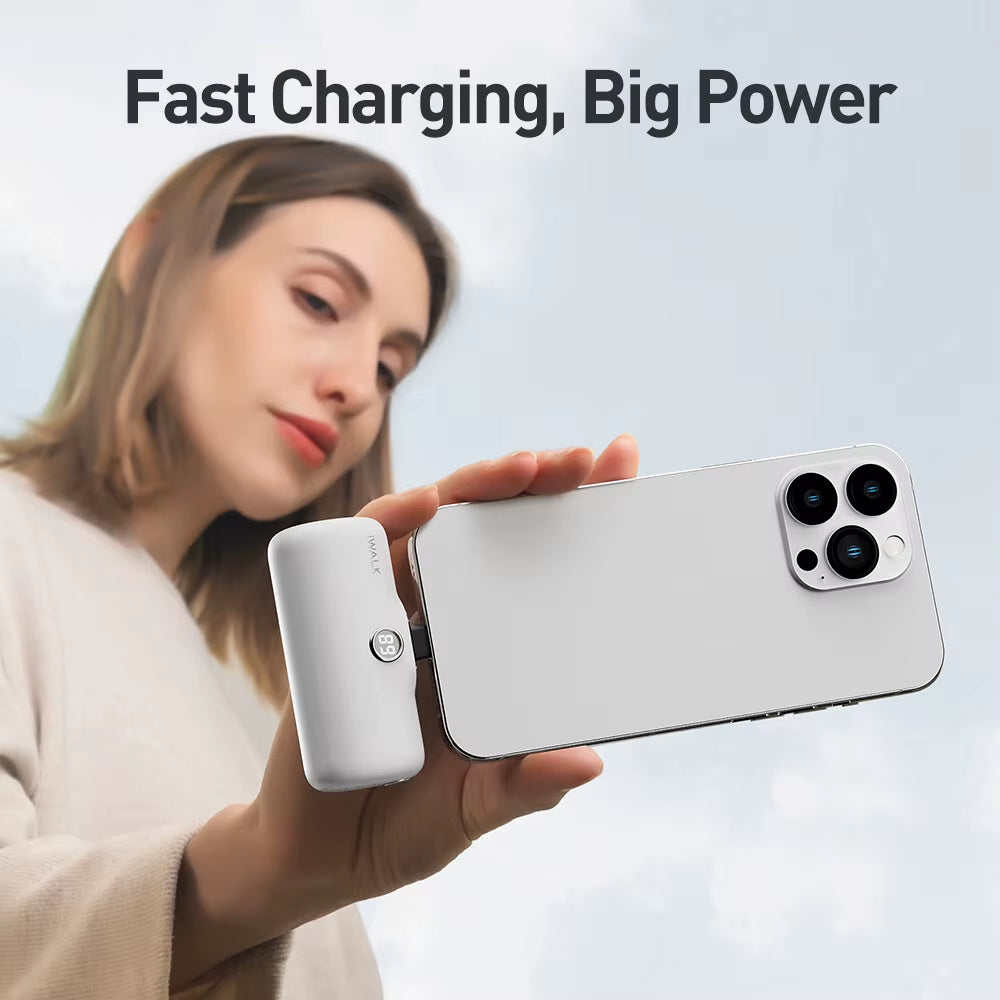Capsule Pocket Mini Power Bank Portable 4800Mah Fast Charging Power Bank Digital Display Suitable for Iphone Lightning