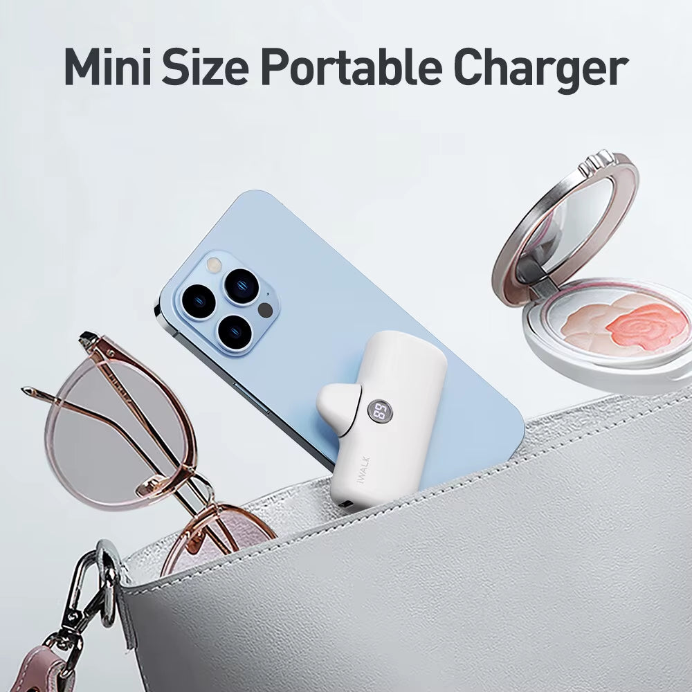 Capsule Pocket Mini Power Bank Portable 4800Mah Fast Charging Power Bank Digital Display Suitable for Iphone Lightning